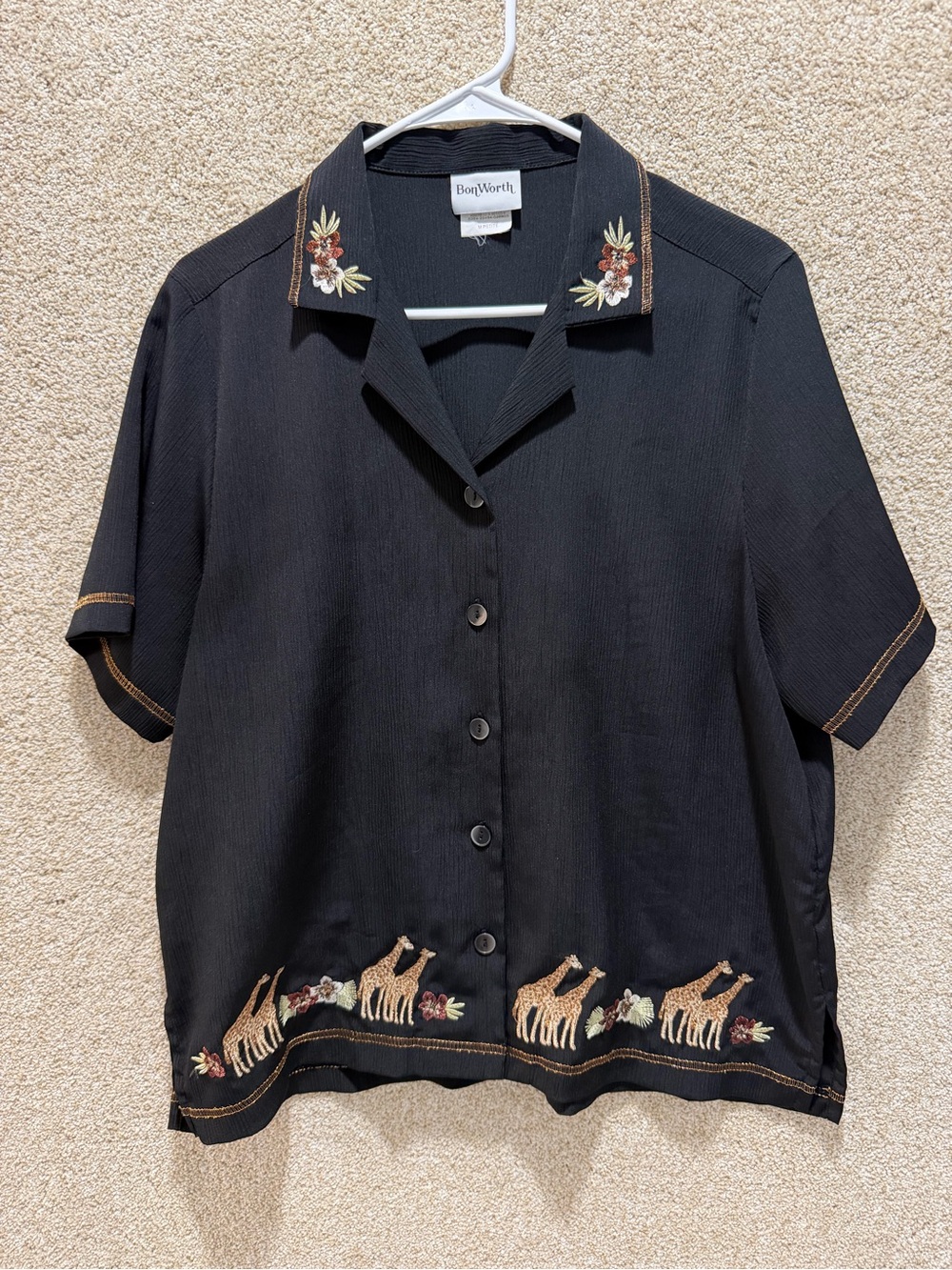 Giraffe embroidered button down camp shirt safari zoo teacher artsy blouse layer